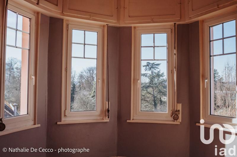 Maison - 288 m² - 8 pièces