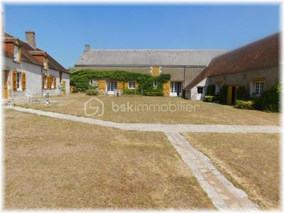 Corps de ferme - 437 m² - 16 pièces