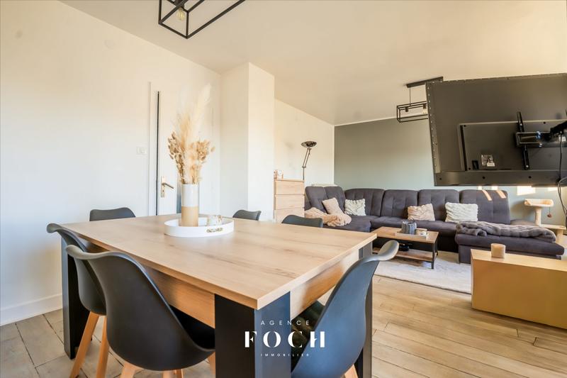 Appartement - 73 m² - 4 pièces