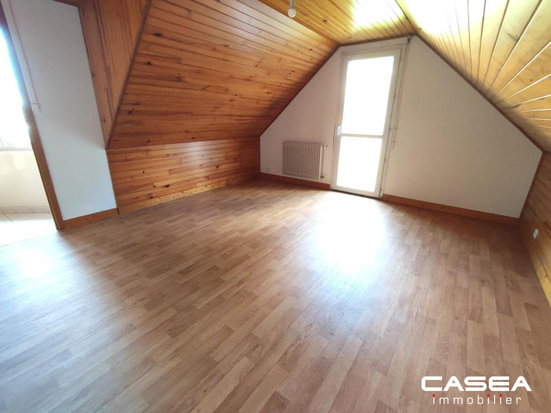 Maison ancienne - 93 m² - 6 pièces