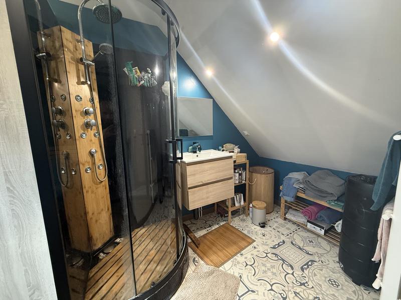 Maison - 85 m² - 5 pièces