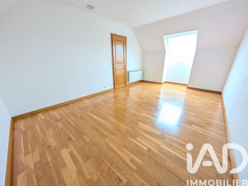 Maison - 170 m² - 7 pièces