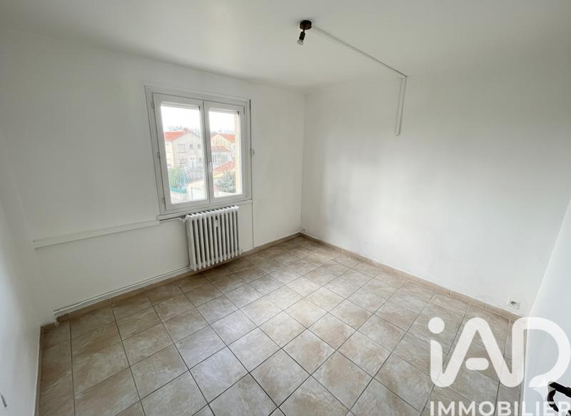 Appartement - 70 m² - 4 pièces