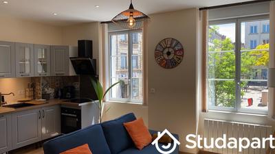 Chambre - 12 m² - 1 pièce