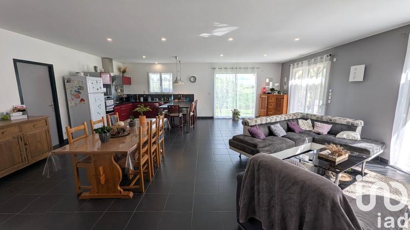 Maison - 160 m² - 6 pièces