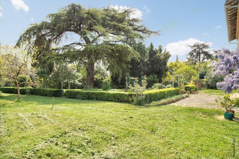 Maison - 318 m² - 7 pièces