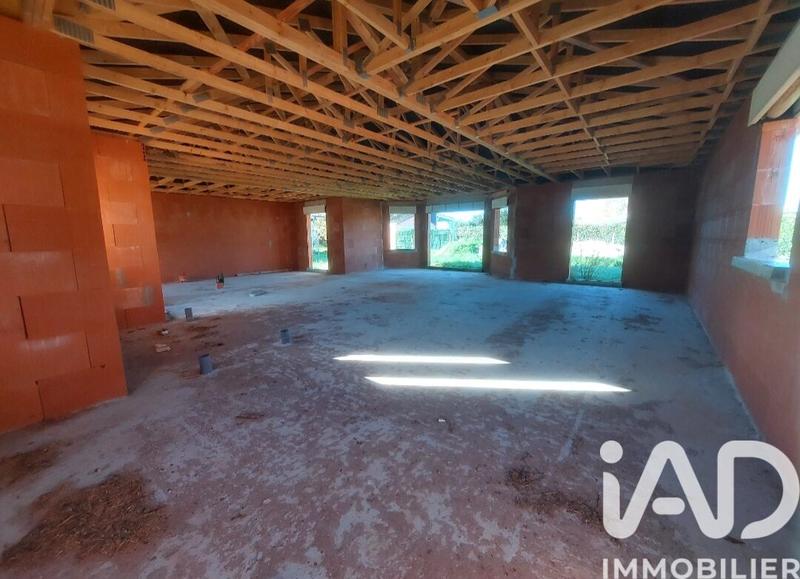 Maison - 122 m² - 5 pièces