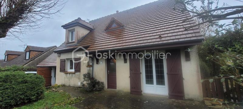 Maison - 107 m² - 7 pièces