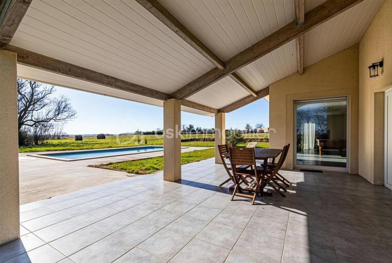 Maison - 147 m² - 4 pièces