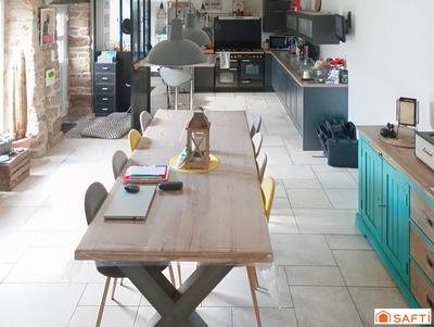 Maison - 160 m² - 6 pièces