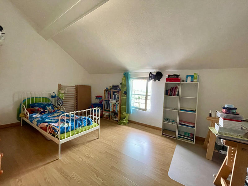 Appartement - 111 m² - 4 pièces