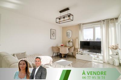 Appartement - 82 m² - 4 pièces