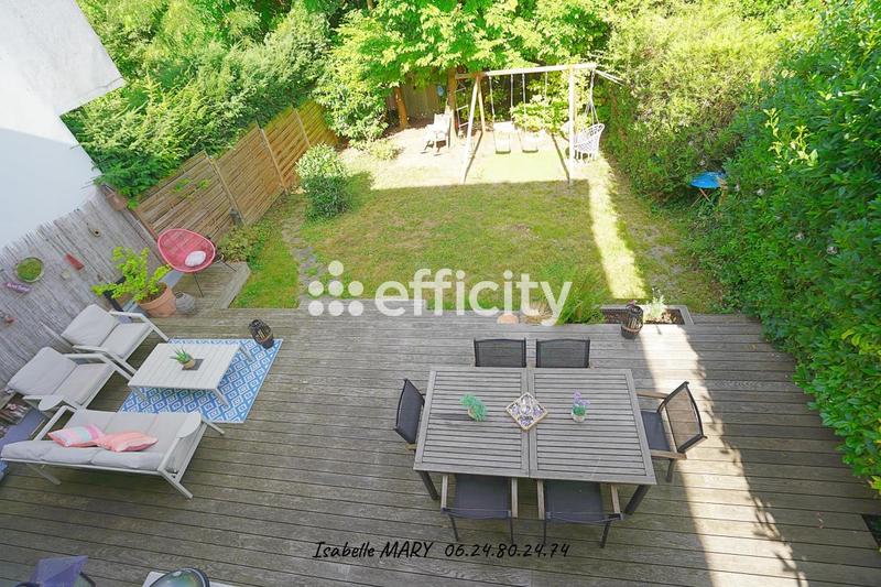 Maison - 136 m² - 5 pièces