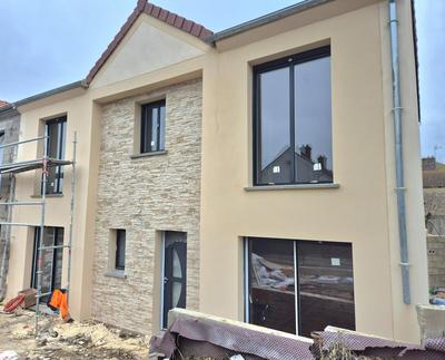 Maison - 125 m² - 7 pièces