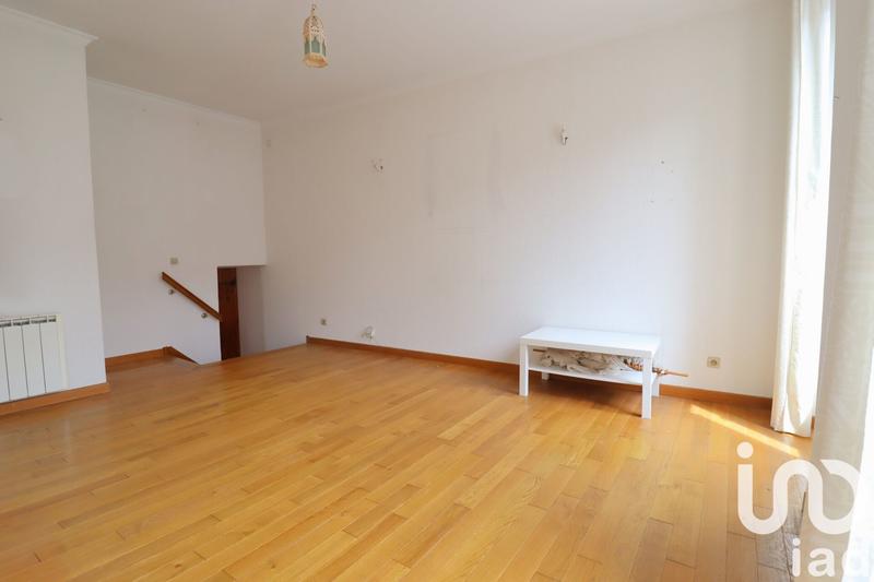 Appartement - 96 m² - 6 pièces
