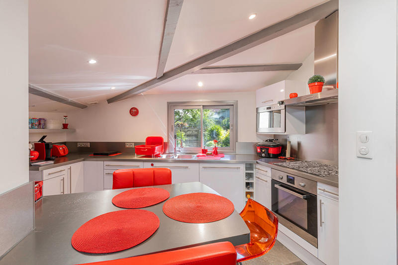 Maison - 200 m² - 4 pièces