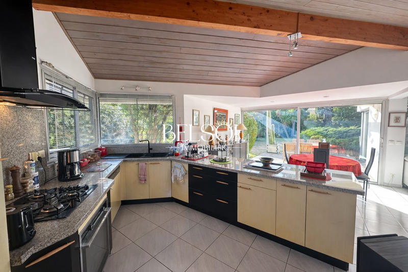 Villa - 123 m² - 4 pièces