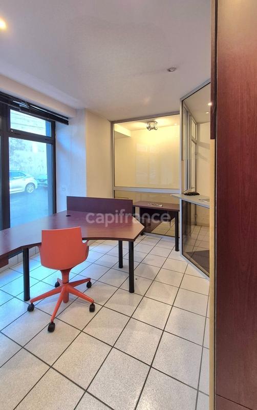 Immeuble - 237 m² - 12 pièces