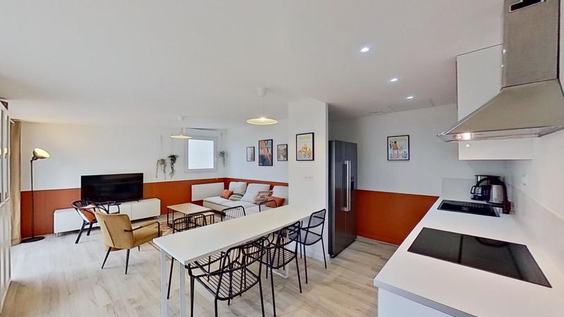 Maison - 117 m² - 7 pièces