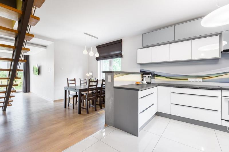 Maison - 83 m² - 4 pièces