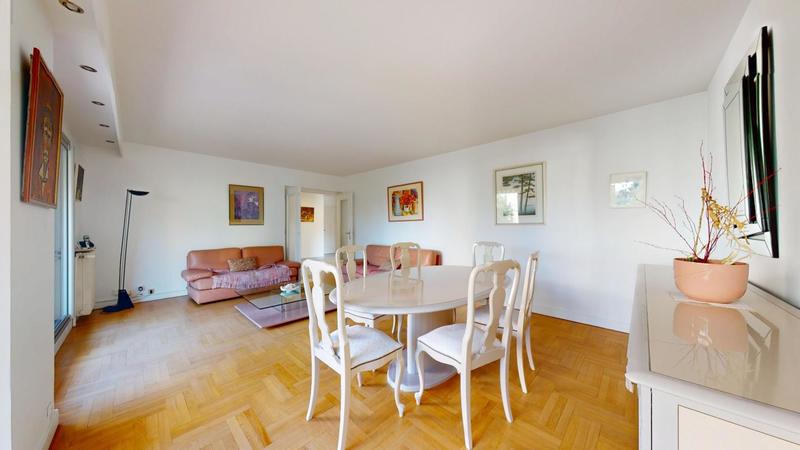 Appartement - 89 m² - 3 pièces