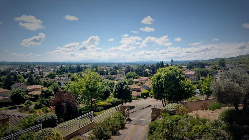 Propriété - 414 m² - 10 pièces