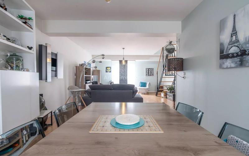 Appartement - 102 m² - 5 pièces