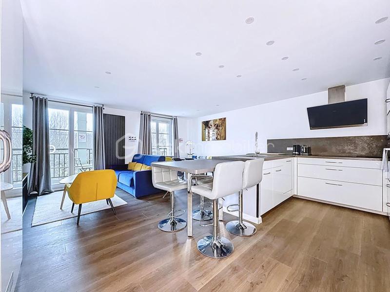 Appartement - 88 m² - 4 pièces