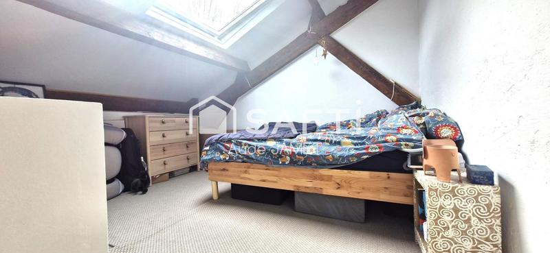 Maison - 165 m² - 10 pièces