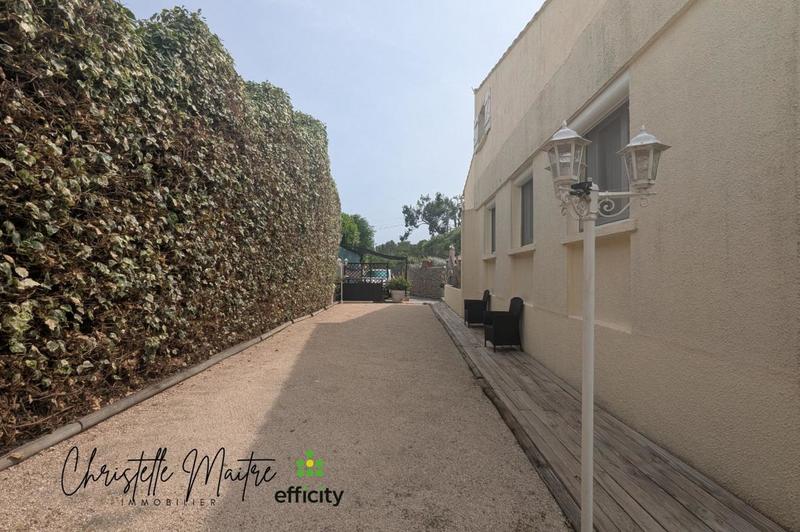 Maison - 130 m² - 5 pièces