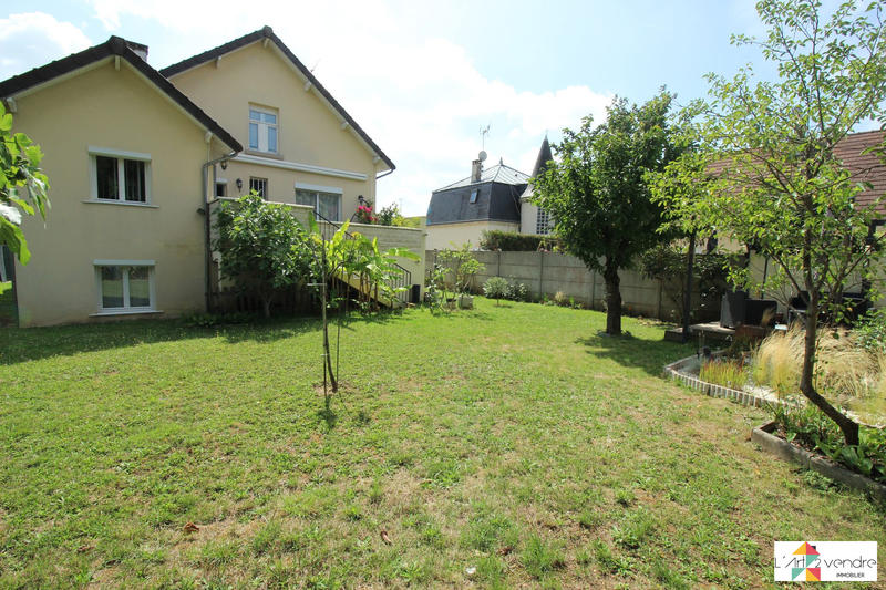 Maison - 115 m² - 6 pièces