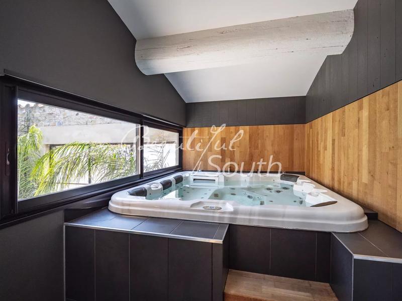 Maison de village - 202 m² - 5 pièces