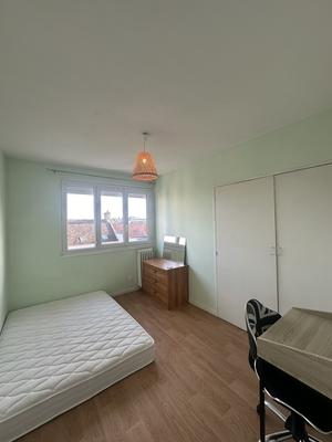 Appartement - 66 m² - 4 pièces