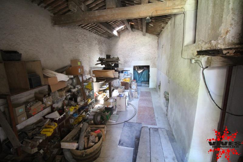 Remise - 780 m² - 4 pièces