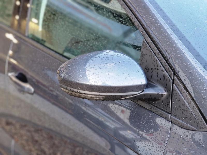 Renault Mégane IV Berline Blue dCi 115 Edc Bus