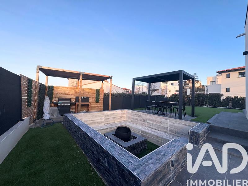 Maison de maîtres - 135 m² - 6 pièces