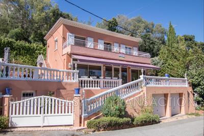 Villa - 170 m² - 5 pièces