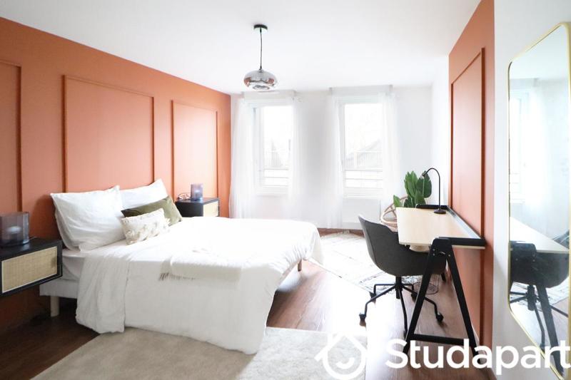 Chambre - 13 m² - 1 pièce