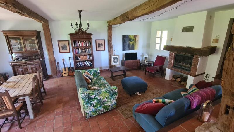 Maison - 200 m² - 5 pièces