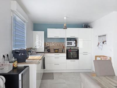 Appartement - 81 m² - 5 pièces