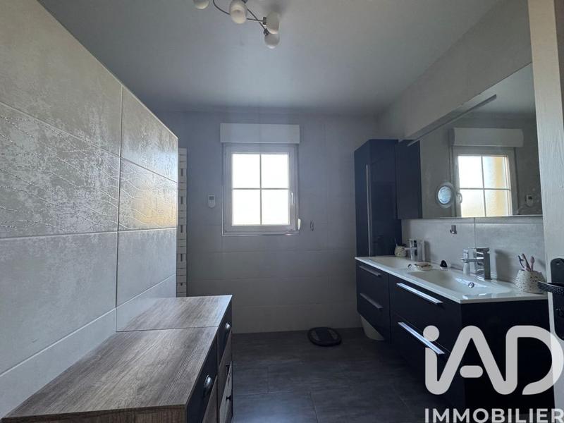 Maison - 123 m² - 6 pièces