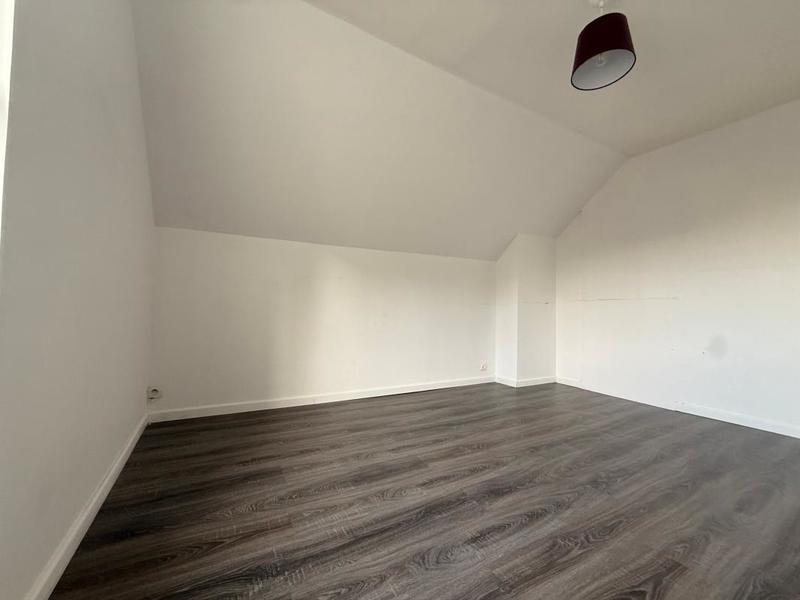 Maison - 85 m² - 3 pièces