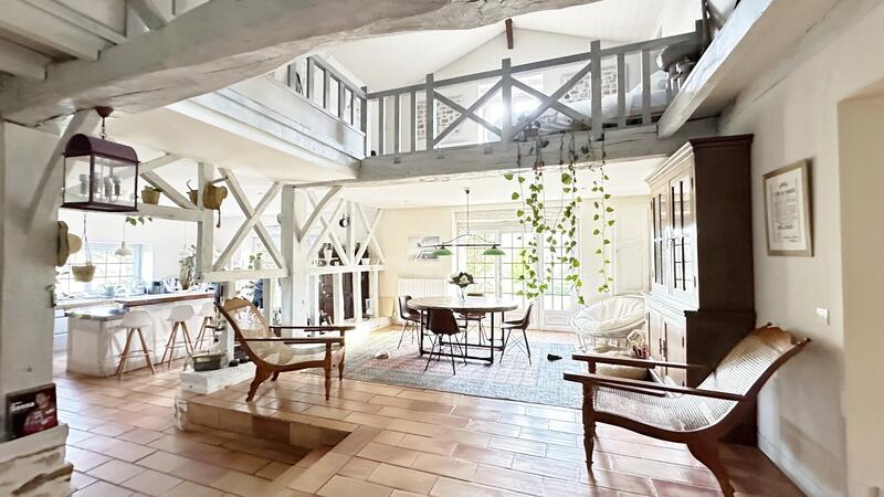 Corps de ferme - 292 m² - 8 pièces