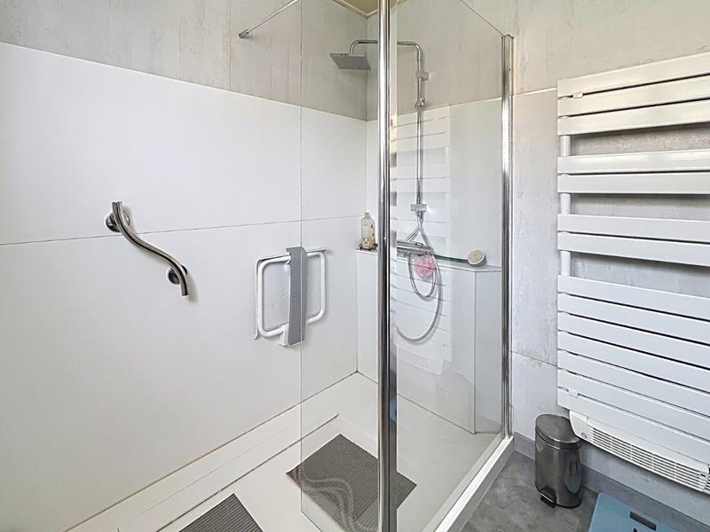 Villa - 198 m² - 7 pièces