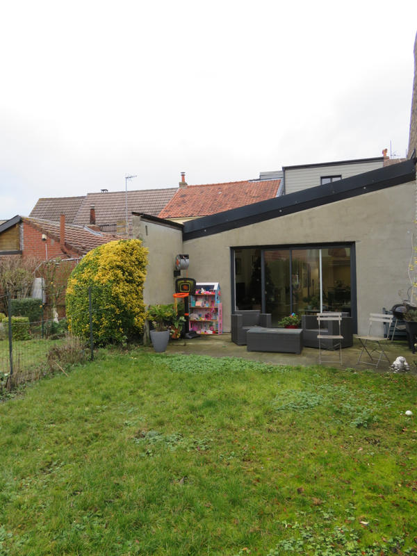 Maison - 175 m² - 6 pièces