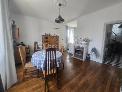 Maison d'architecte - 220 m² - 6 pièces