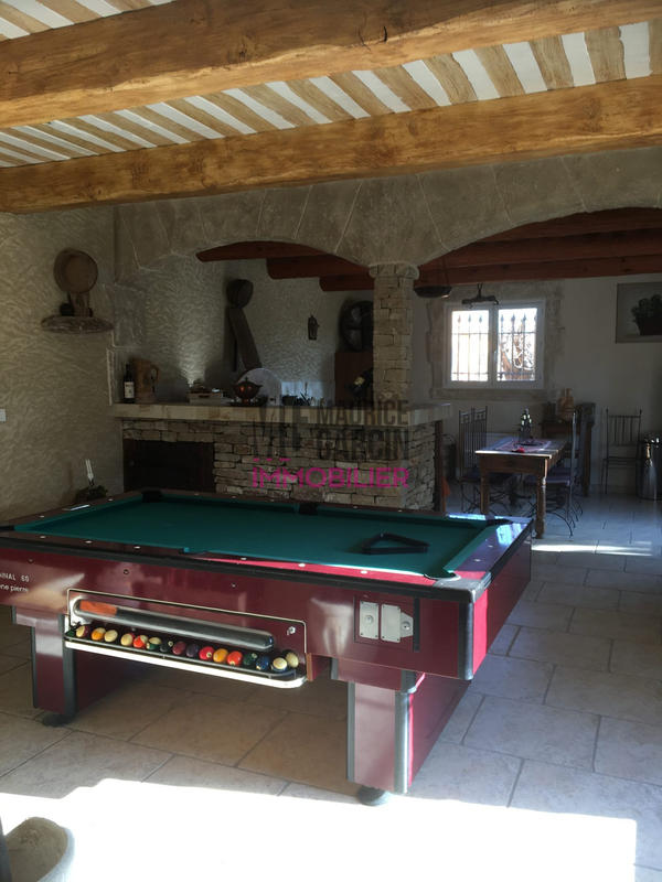 Maison - 296 m² - 8 pièces