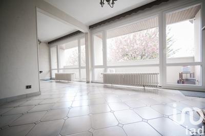 Appartement - 94 m² - 4 pièces