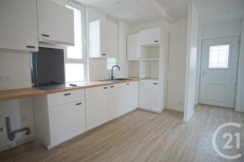 Maison - 85 m² - 5 pièces