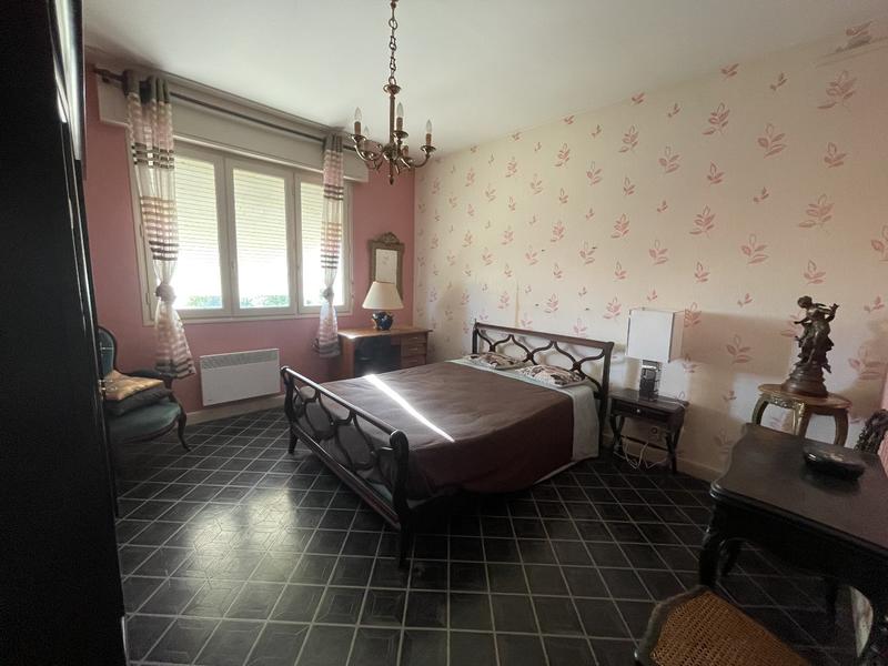 Maison - 190 m² - 6 pièces